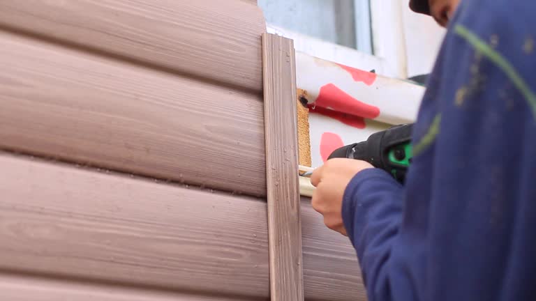 Affordable Siding Repair and Maintenance Services in Astoria, OR